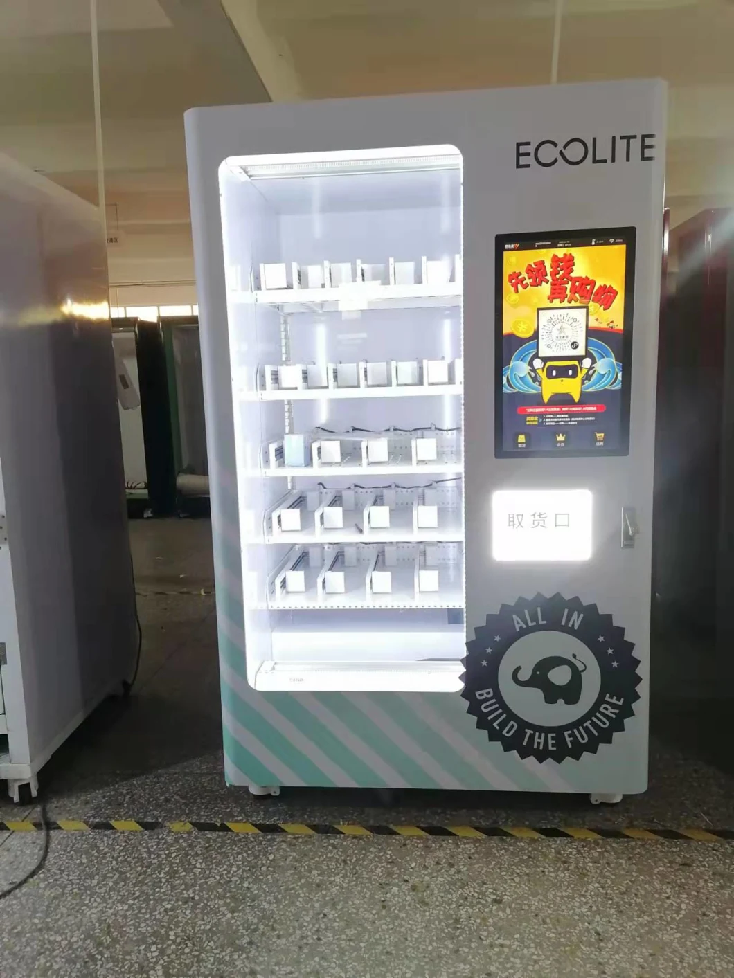 Vendlife Ads Vending Machine for Snack Salad and Drink Bottle with Elevating System in Manufacturer