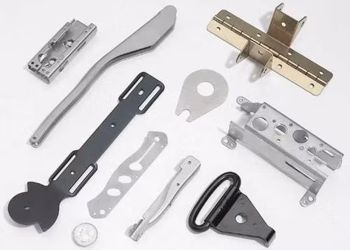 L'emboutissage galvanisé par acier au carbone partie l'usine de la Chine d'OEM/ODM